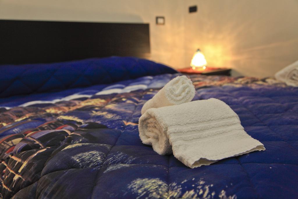 Madema B&B เชฟาลู ห้อง รูปภาพ